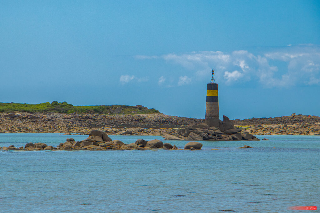 Bretagne (région administrative) - Brittany (administrative region) - Country - Côte de granit rose - Côtes-d'Armor - English Channel - France - Geography - Géographie - Manche (mer) - Mer - Océan Atlantique - Pays - Rannvro Breizh - Trébeurden - Étendue d'eau - Île Toënno Trébeurden Bretagne (région administrative) France