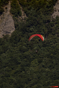 Activités - Air sports - Aircraft - Aire protégée - Aéronef - Conservation - Conservation de la nature - Natural heritage - Paragliding - Parapente - Parc naturel régional de France - Parc naturel régional du Massif des Bauges - Patrimoine - Patrimoine naturel - Patrimony - Protected area - Regional nature parks of France - Sport - Sport aérien - Vehicle - Vol libre - Véhicule -