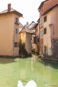 Body of water - Cours d'eau - Fier (rivière) - Geography - Géographie - Rhône - River - Thiou - Étendue d'eau - Vieille Ville Annecy Auvergne-Rhône-Alpes France